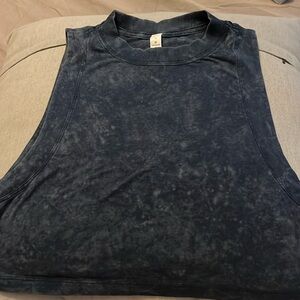 Lululemon top